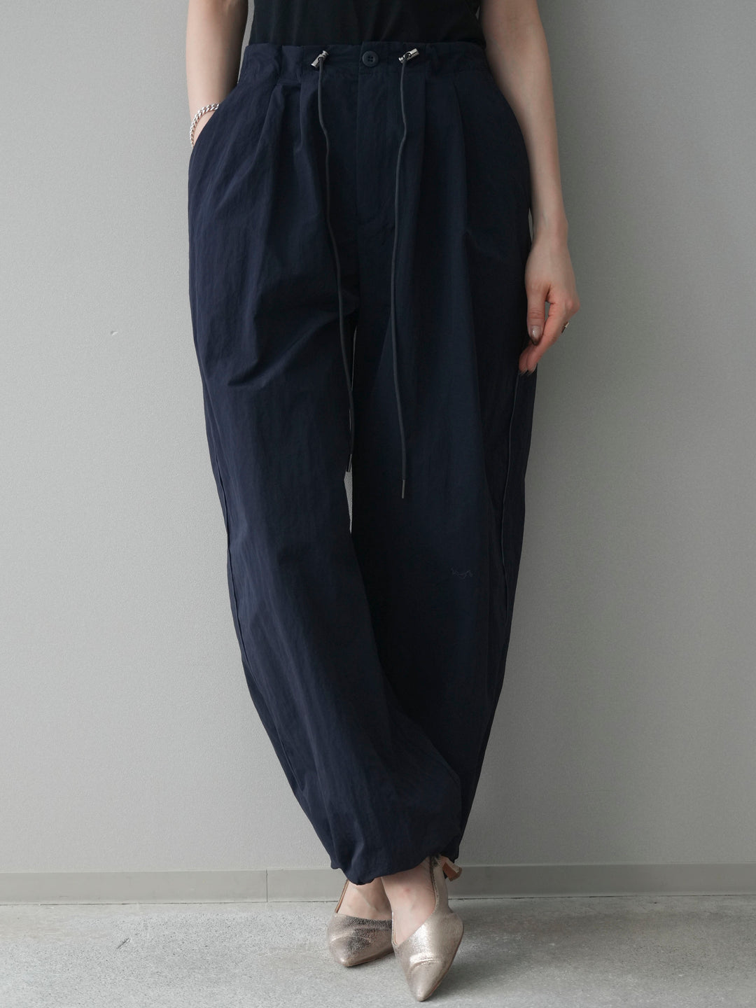 [予約]ドロストサイドラインナイロンパンツ/black