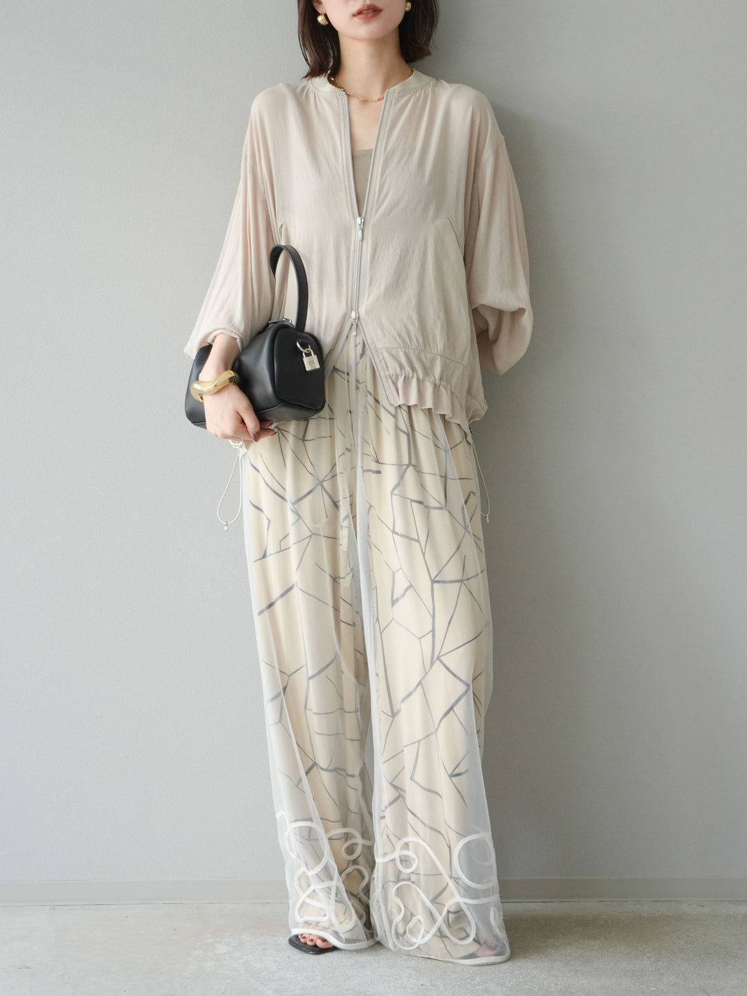 [預訂] Washer Sheer Blouson/象牙白