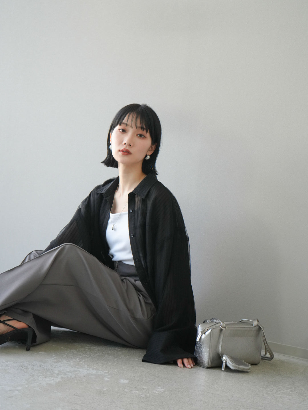 【預購】薄紗對接透視條紋大袖口oversized襯衫/黑色