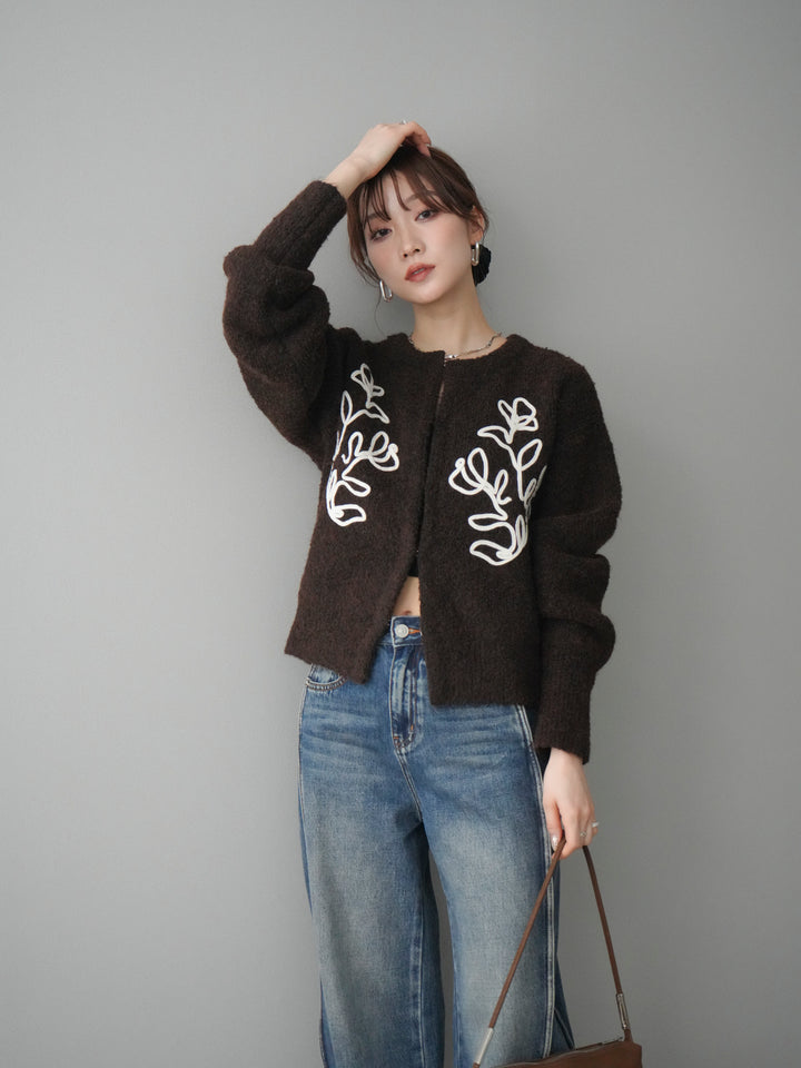 [予約]テープ刺繍ホック開きブークレニットカーディガン/darkbrown