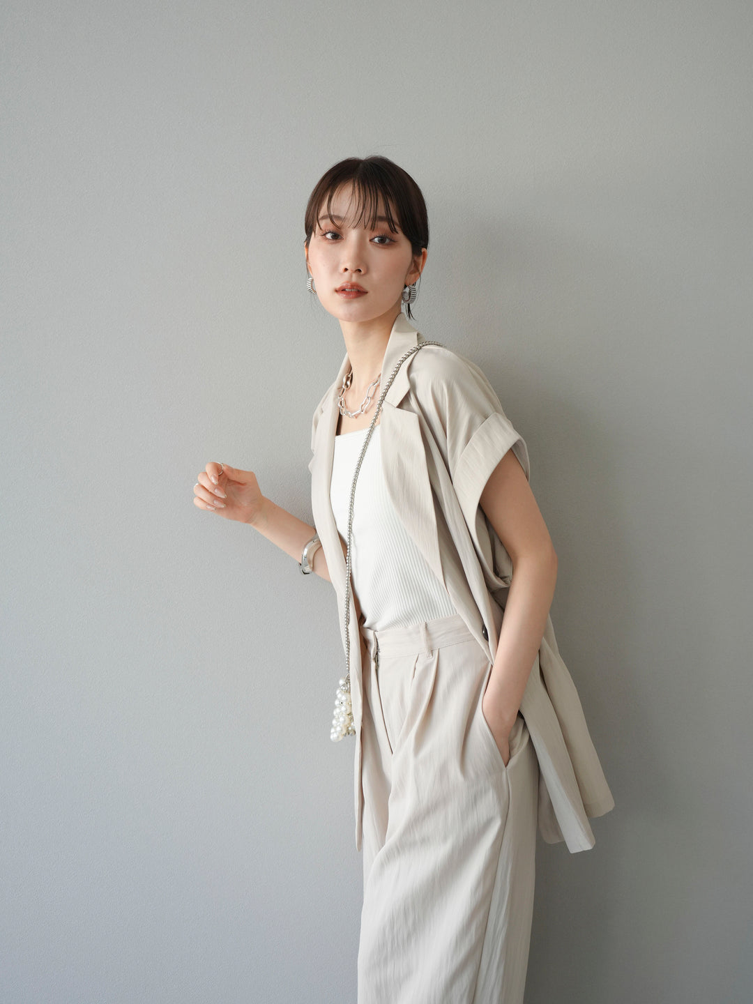 [套裝] 亞麻風格無袖雙背心 + 雙肩帶剪裁羅紋胸罩吊帶背心（2 件套）