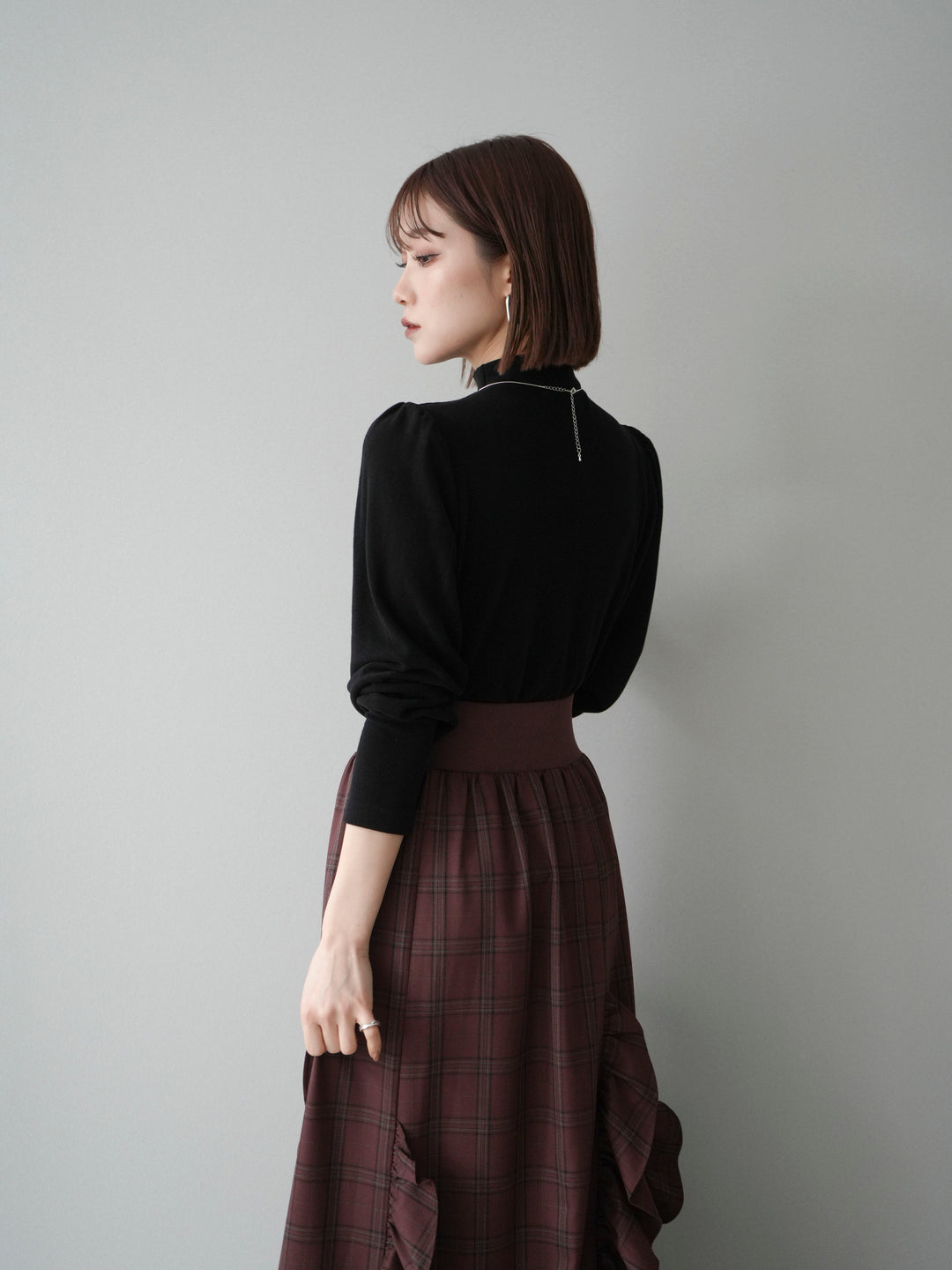 [予約]プチネックパワーショルダー起毛トップス/black