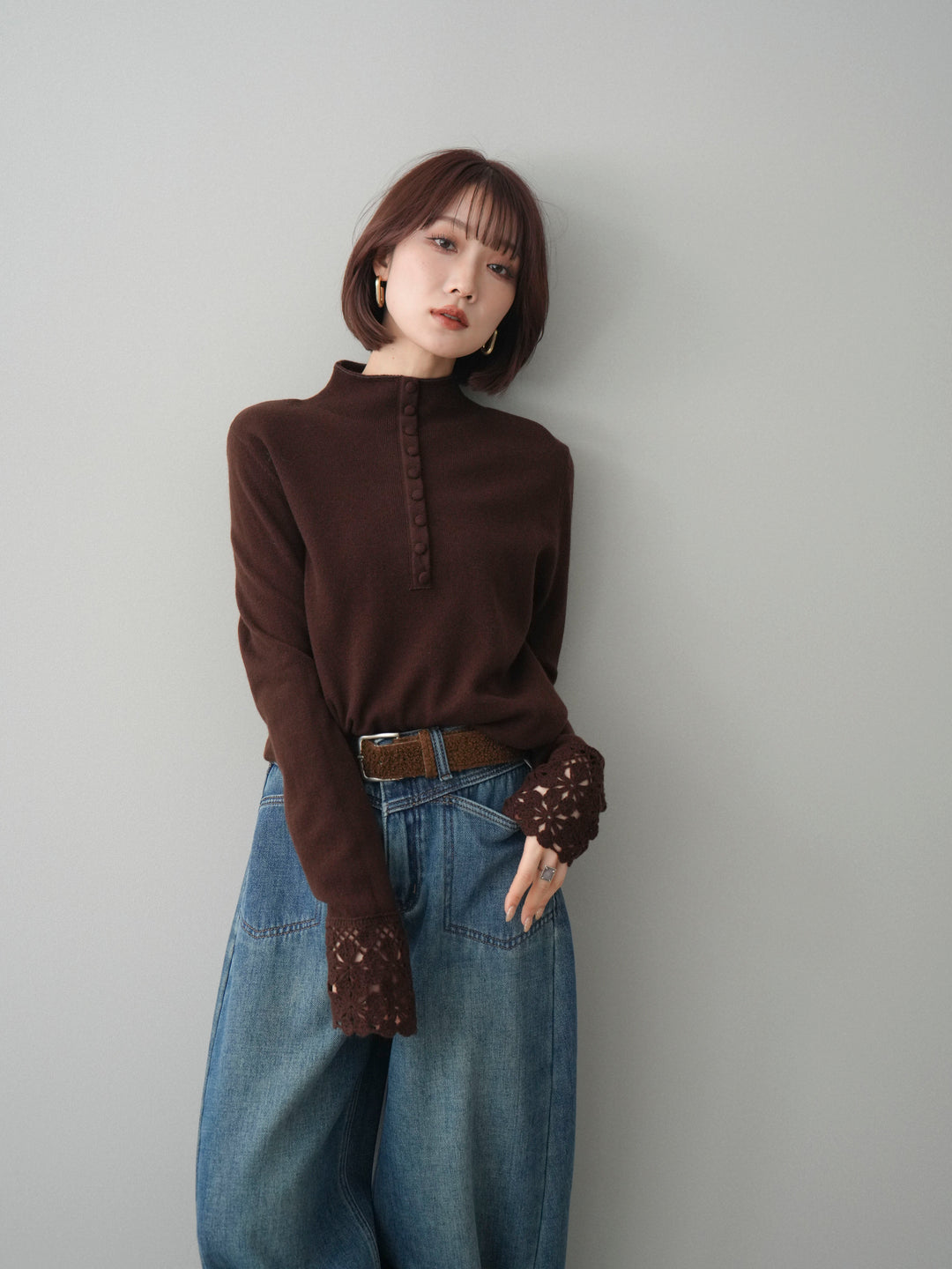 [予約]袖スカラップレースフロントボタンウールニットトップス/brown
