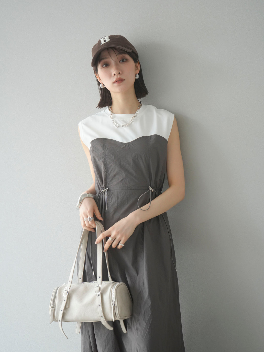 [SET] 剪裁對接尼龍洋裝 + 可選飾品套裝 (2 套)