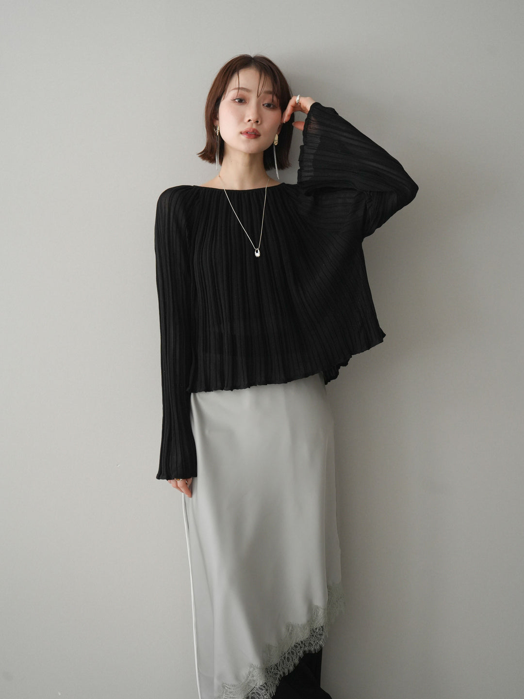 [SET]プリーツシアーフレアスリーブニットトップス+選べるアクセセット(2set)