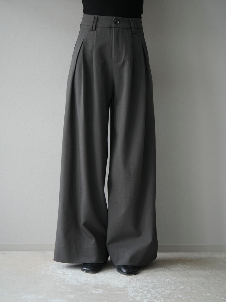 [予約]ダブルタックワイドパンツ/グレー