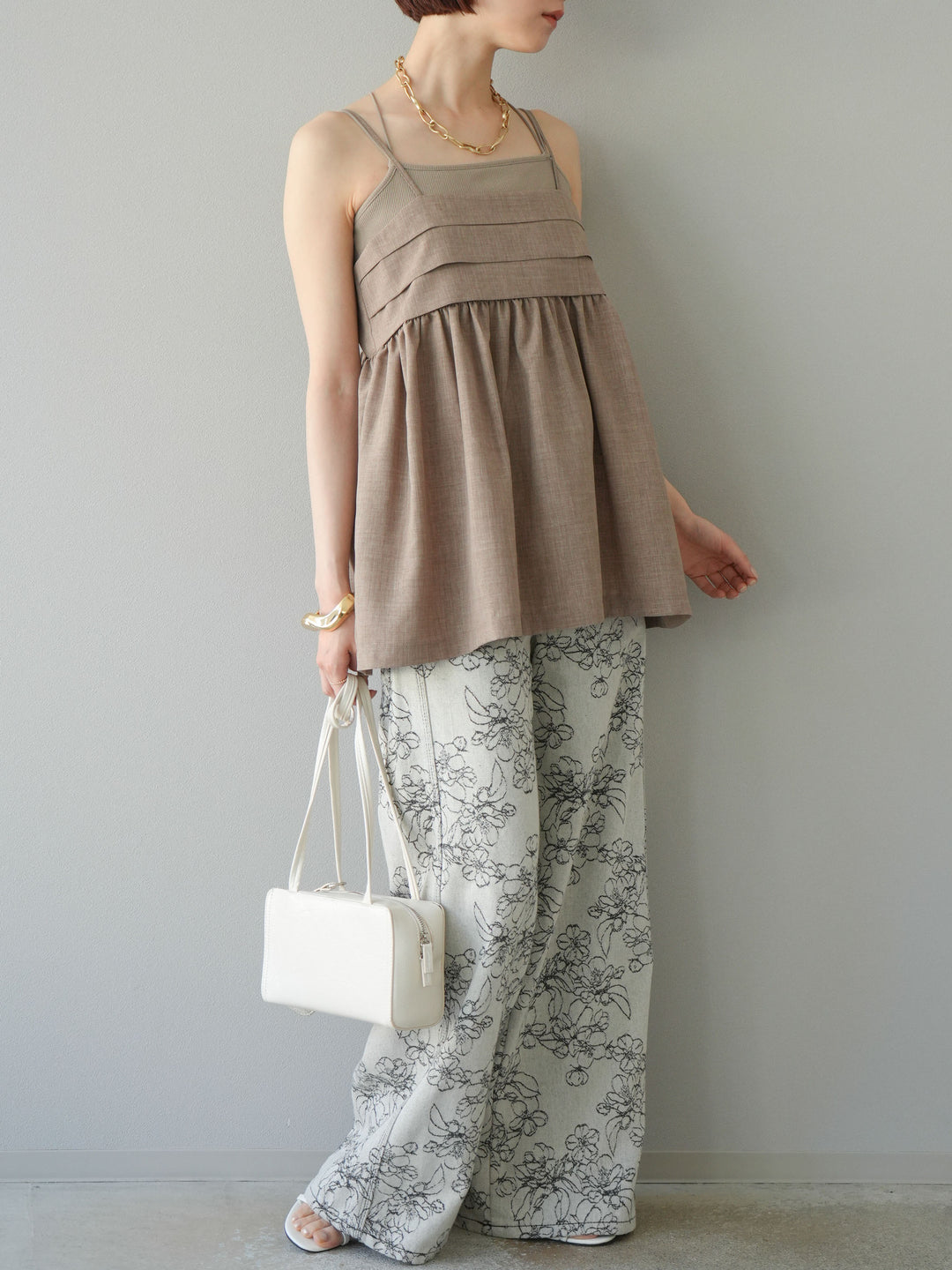 【預購】花朵提花牛仔寬褲/黑