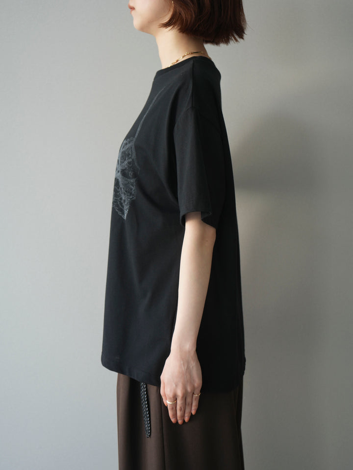 【預購】蕾絲圖案印花T卹/黑色