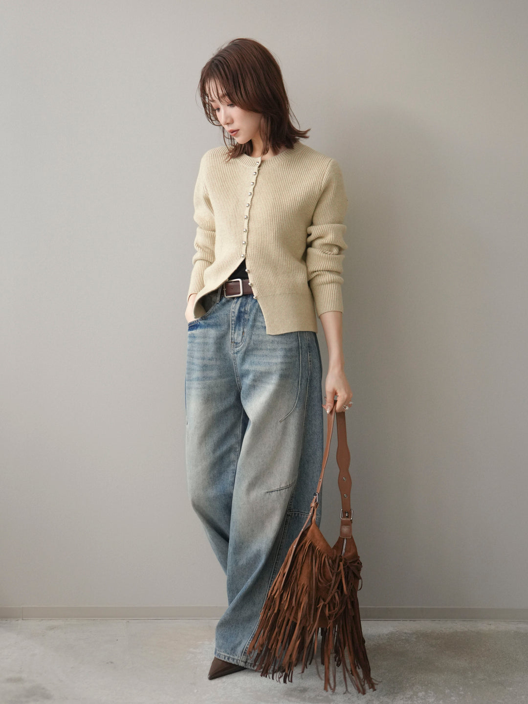 [SET]シルバーボタン畦編みニットカーディガン+ベルト付カーブデニムパンツ(2set)