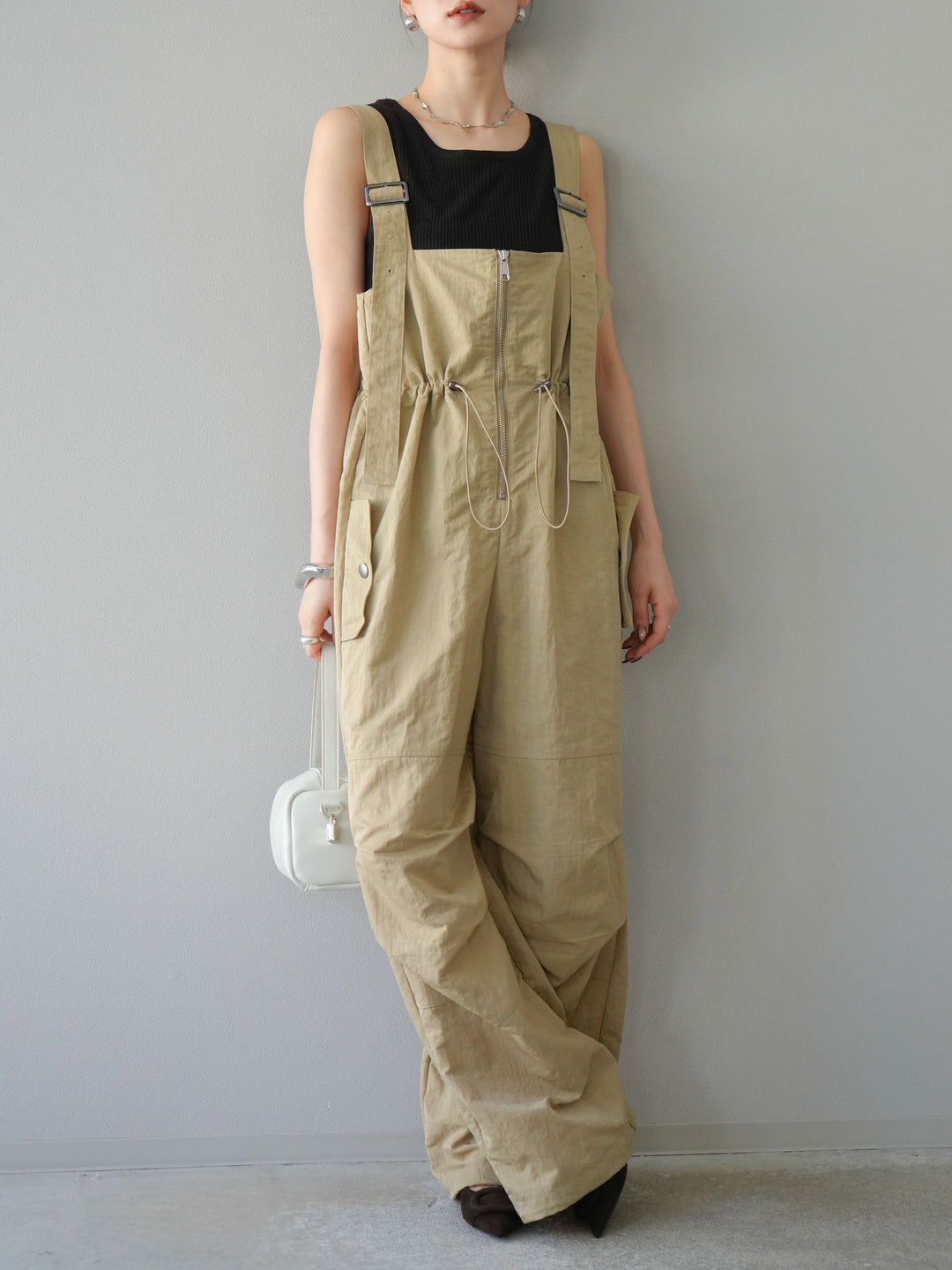 [予約]ナイロンタックデザインサロペット/ベージュ