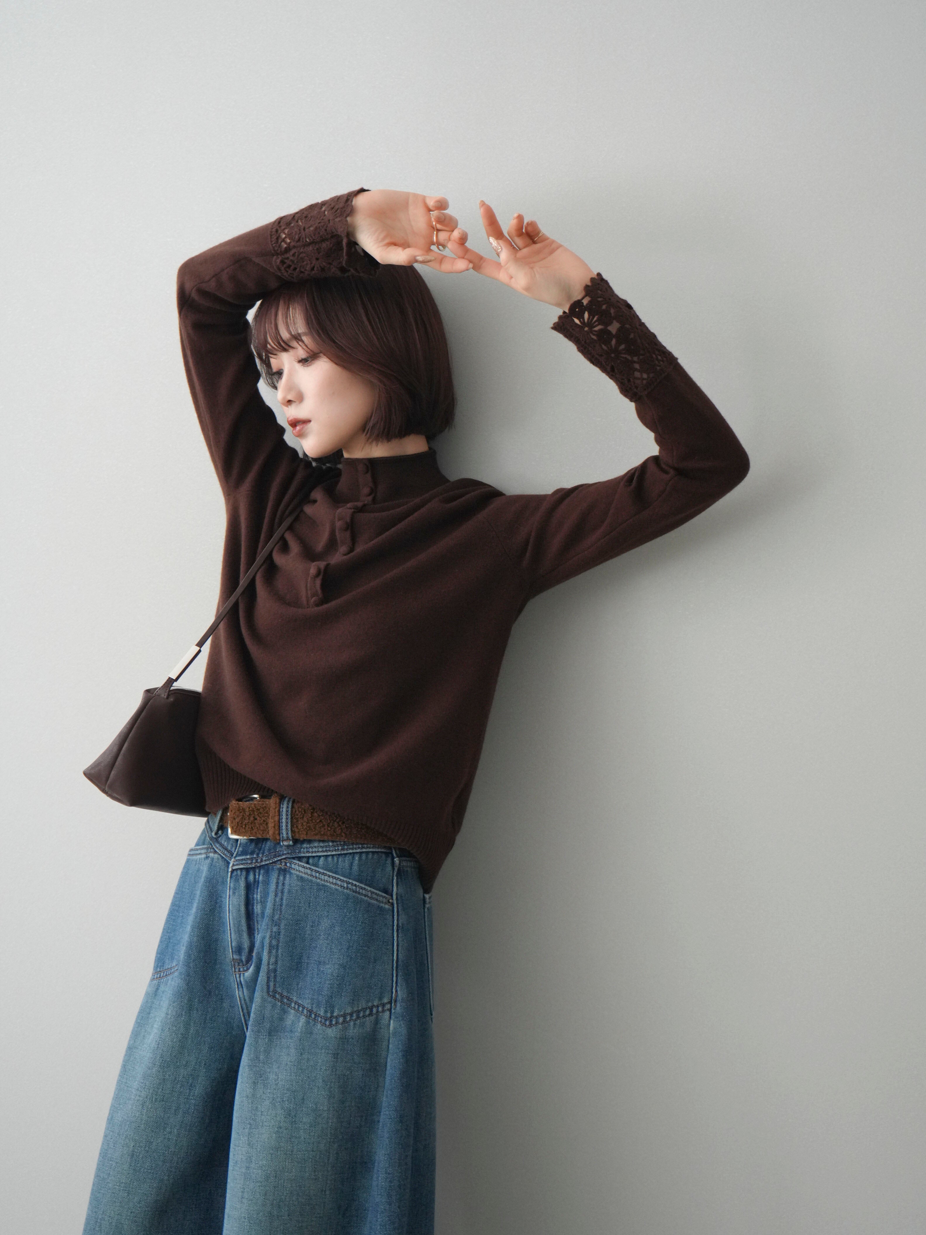 予約]袖スカラップレースフロントボタンウールニットトップス/brown