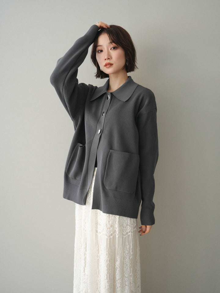 [予約]メタルボタン襟付きポリエステルニットカーディガン/charcoal