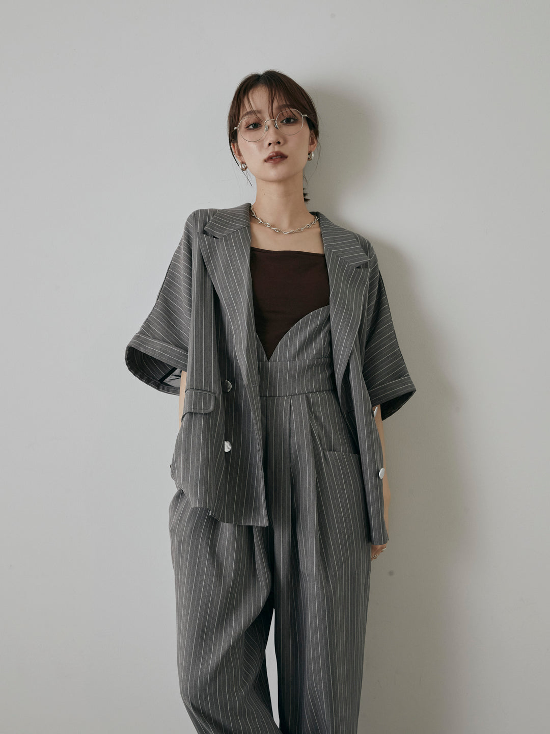 [予約]バックオーガンジーヘリンボーンストライプハーフジャケット/チャコール