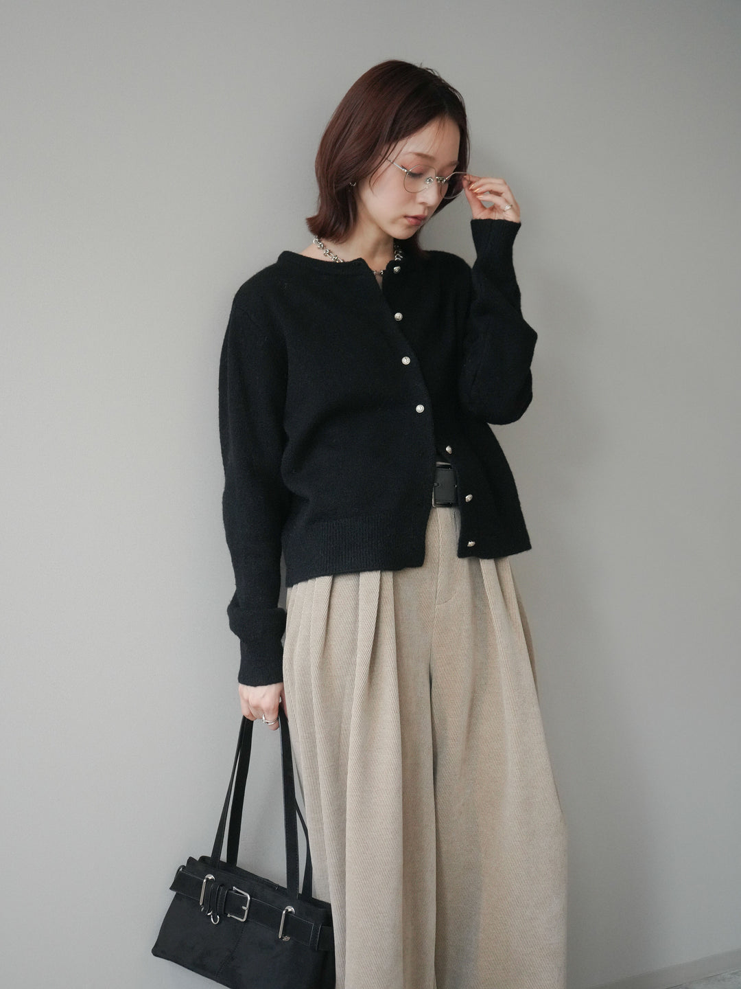 [SET]アンティークボタンニットカーディガン+ベルトデザインループコールテンワイドパンツ(ベルト付き)(2set)