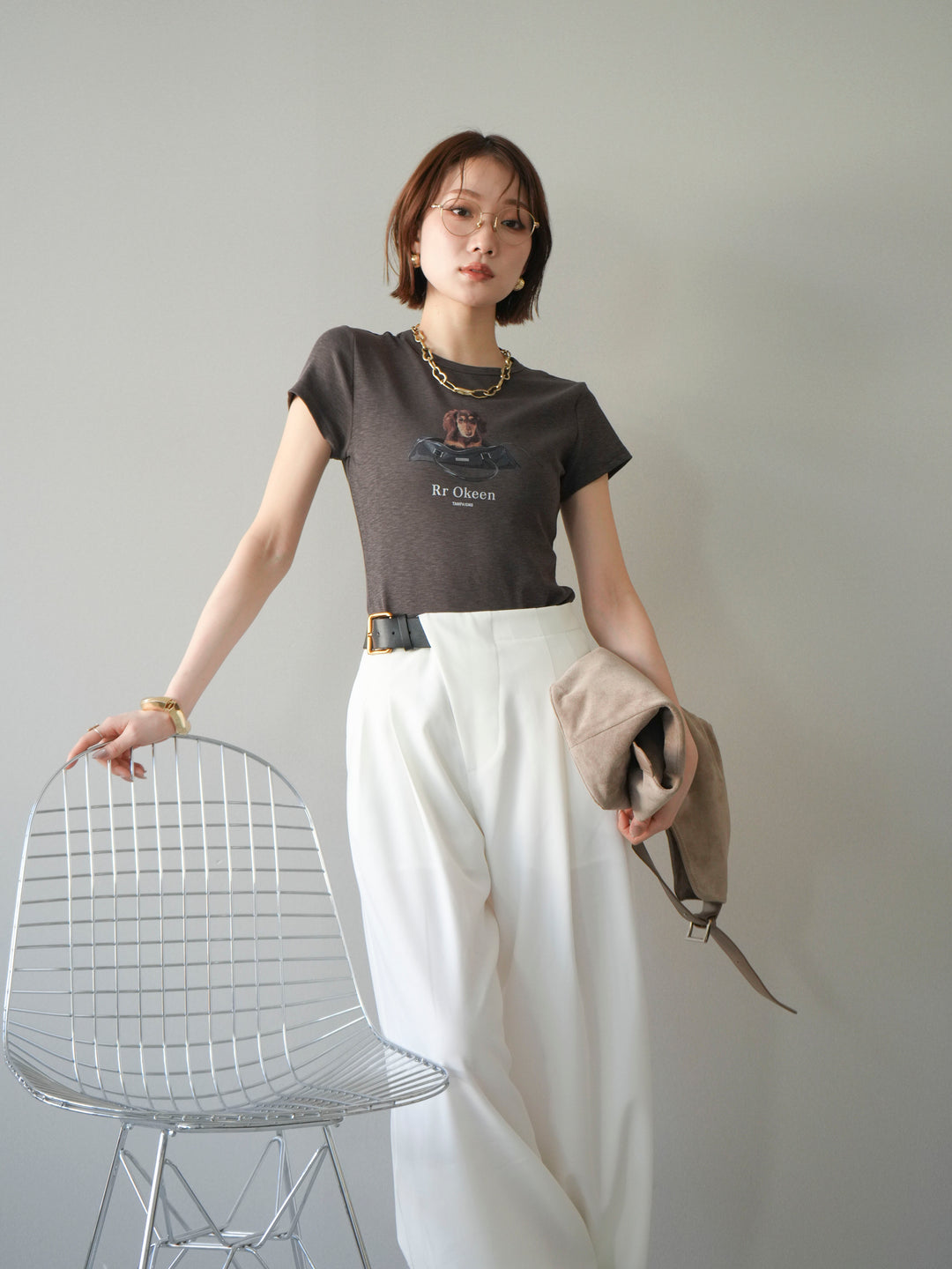 【套裝】狗狗緊身T卹+不對稱皮帶束口寬褲（兩件套）