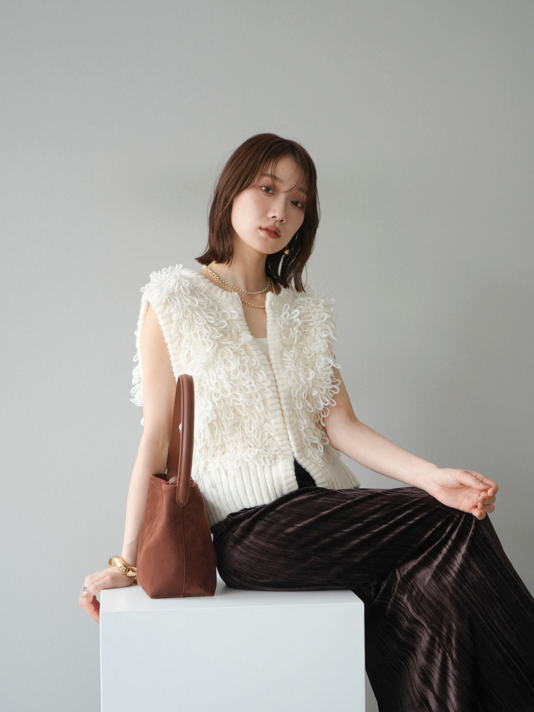 [SET]レザー襟オンブレチェックオーバーシャツ +ループデザインホックベスト +クラッシュベロアナロースカート(3set)