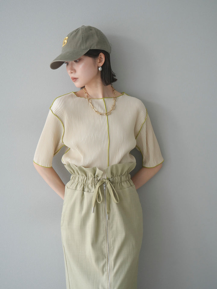 【預購】色彩協調的柔和褶皺半袖上衣/象牙白