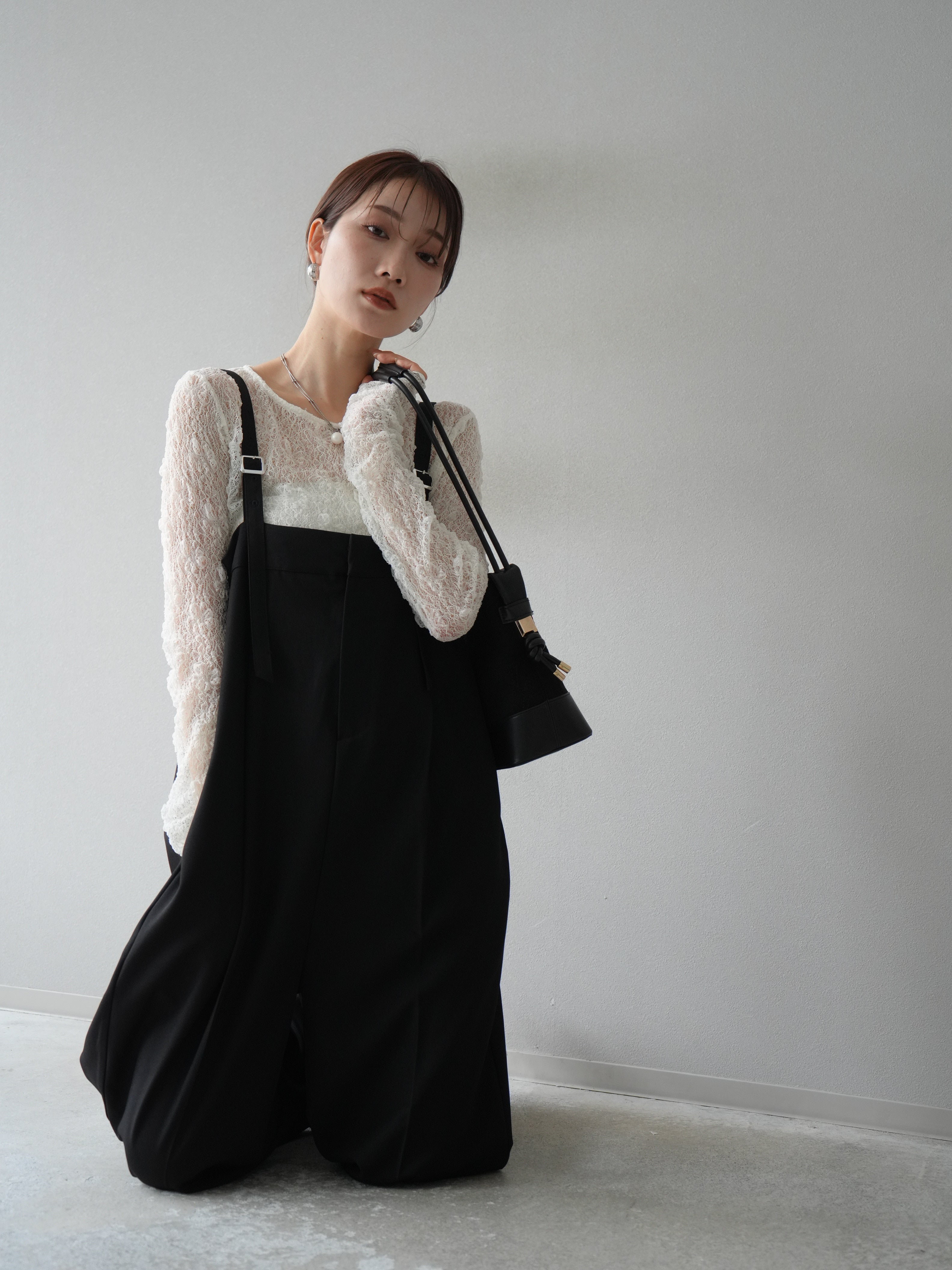 予約]エステルベアサロペット/ブラック – Lumier