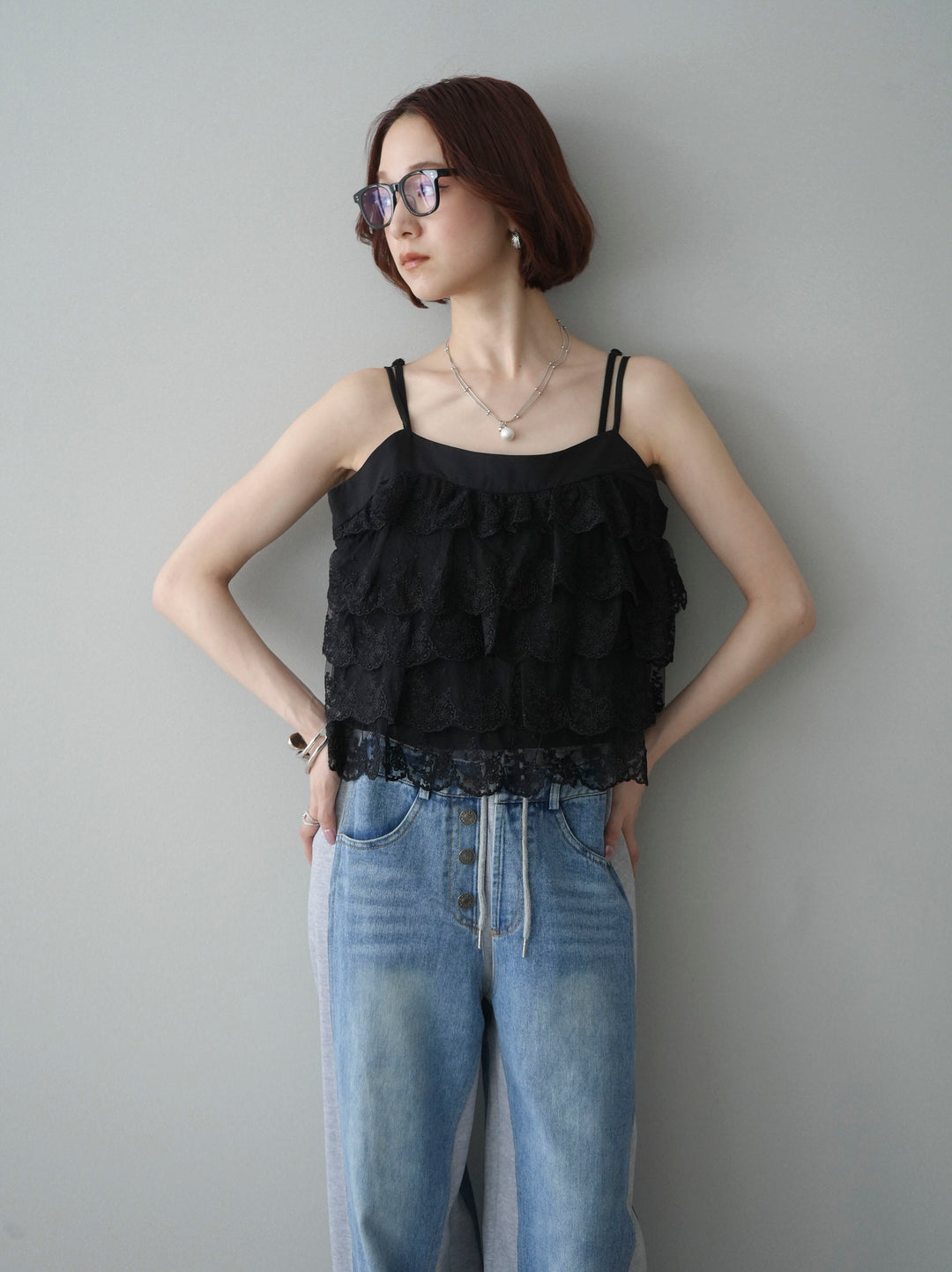 [SET]スカラップレースフリルキャミソール+デニム切替スウェットパンツ(2set)