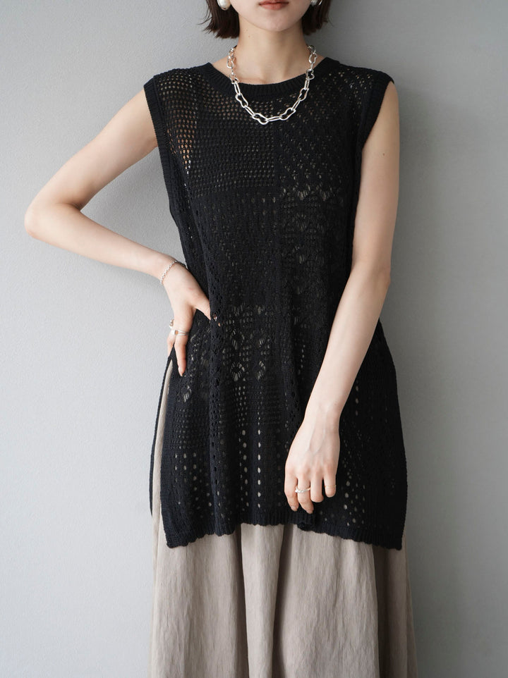 [Pre-order] Openwork side slit knit top/black