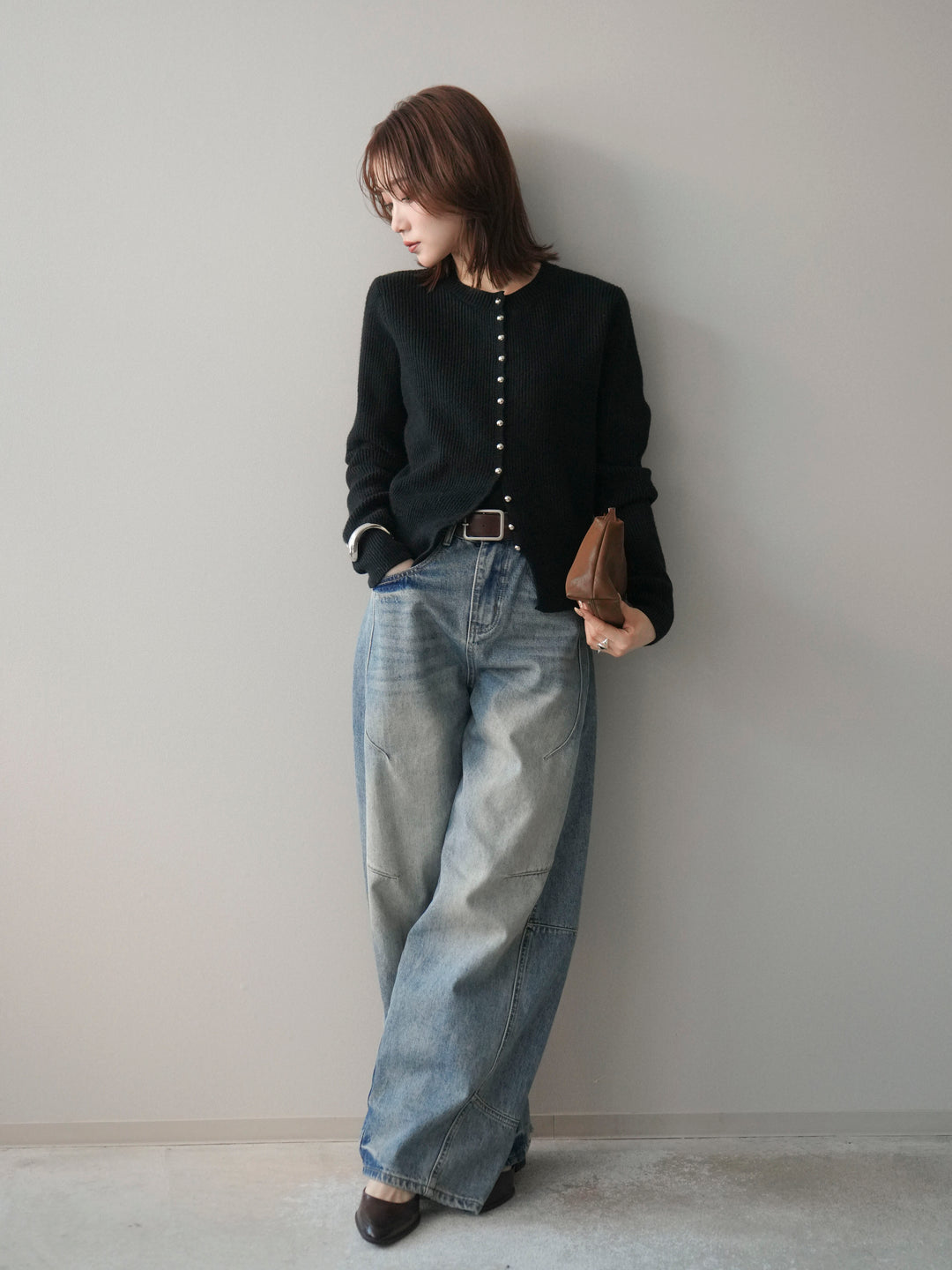 [SET]シルバーボタン畦編みニットカーディガン+ベルト付カーブデニムパンツ(2set)