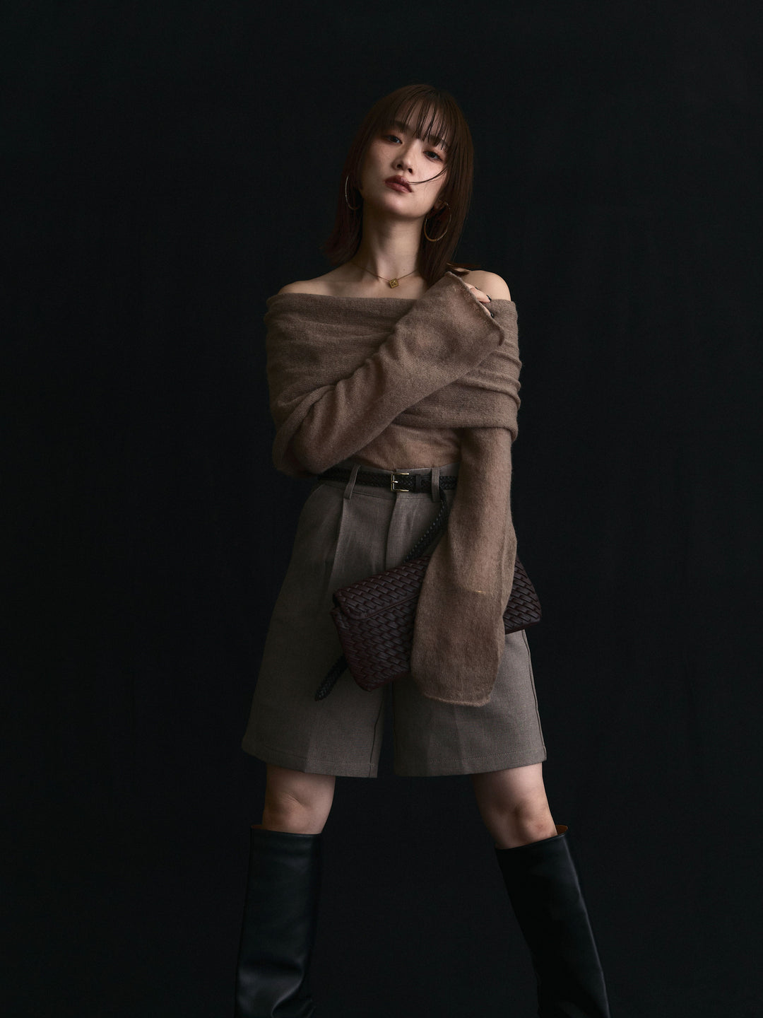 [予約]オフショルシアーニットプルオーバー/ブラウン