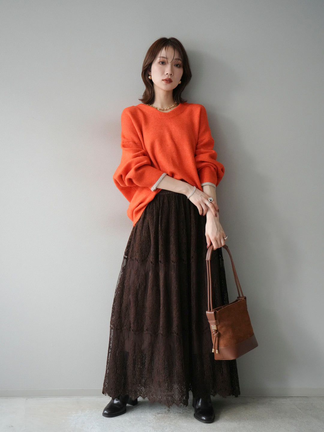 [SET]Vネック配色スリーブニットプルオーバー+選べるアクセセット(2set)