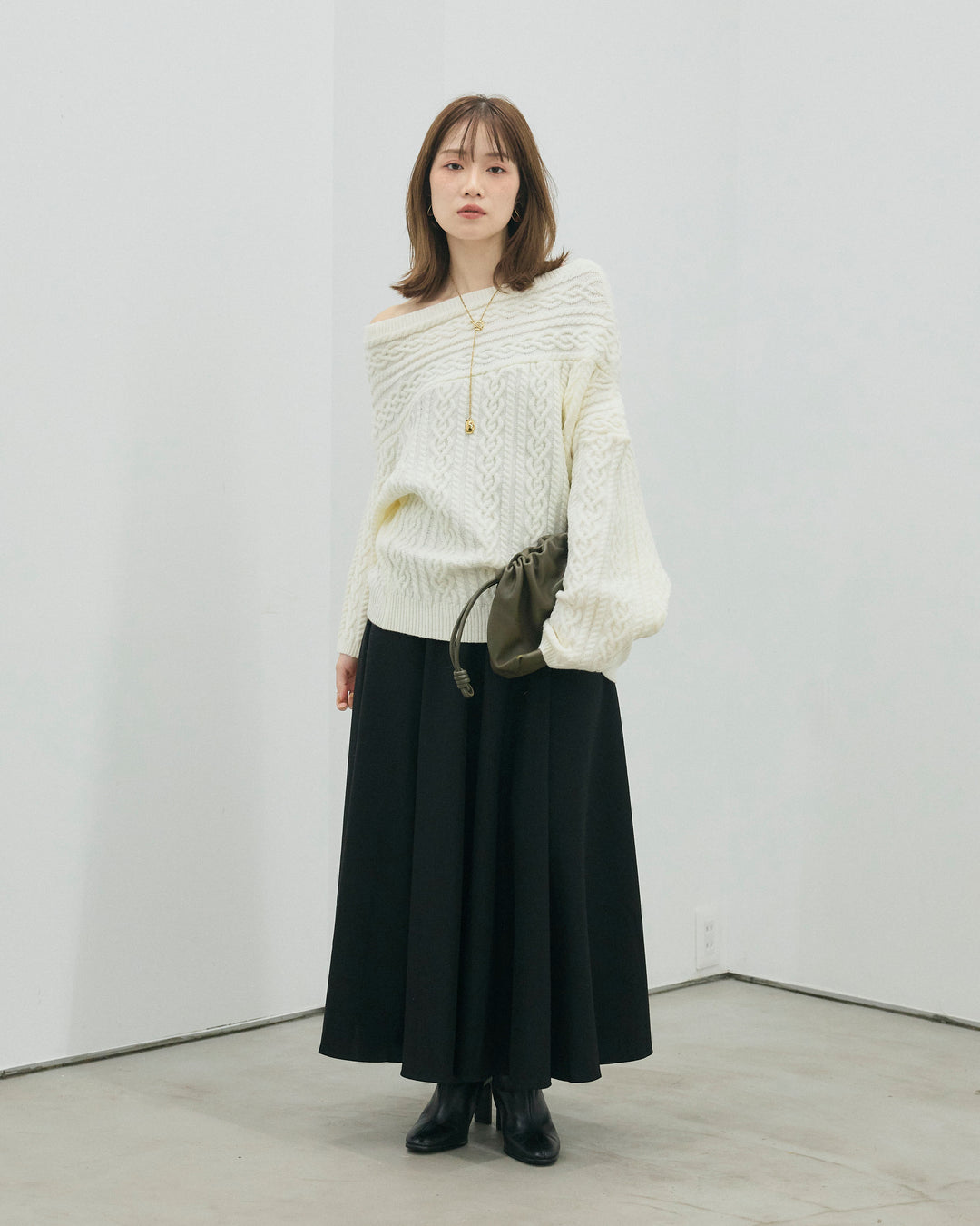 【Allure】[SET]ケーブルワンショルニットプルオーバー+ウールタッチフレアスカート(2set)