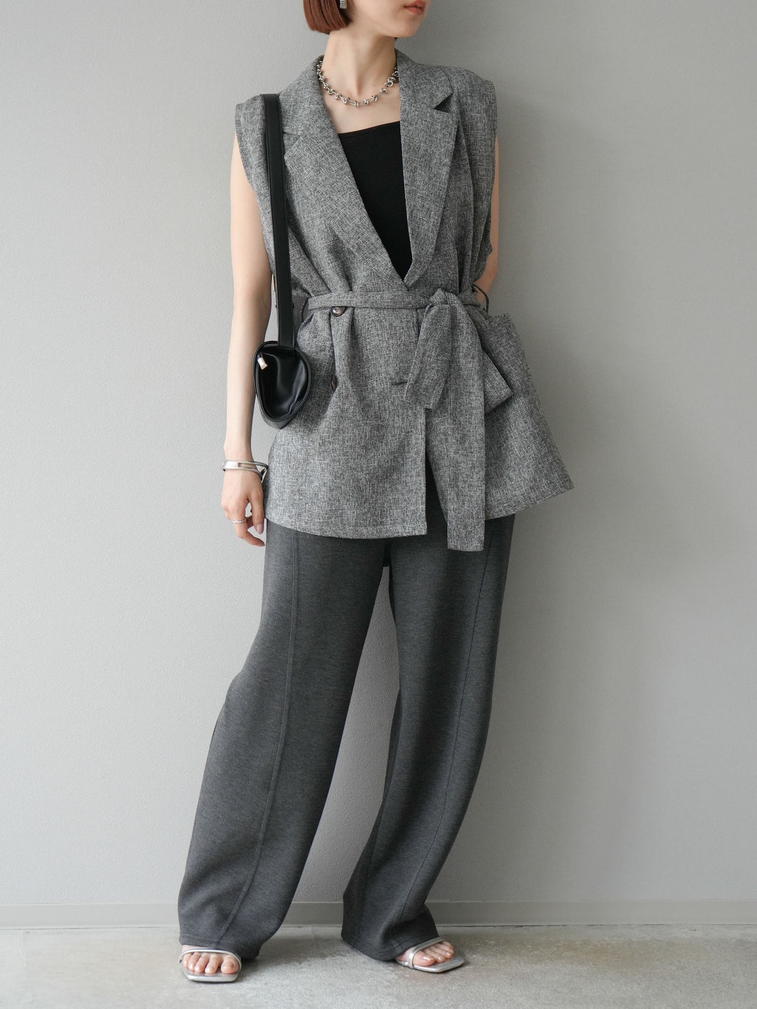 [預購] Light Punch Curve 褲子/炭灰色