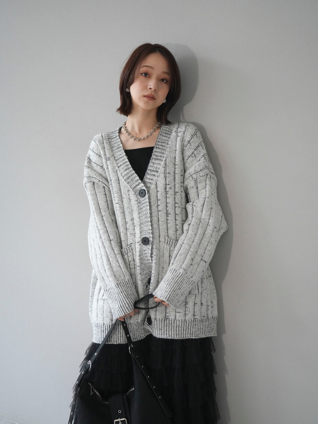 [予約]プレーティングオーバーニットカーディガン/white