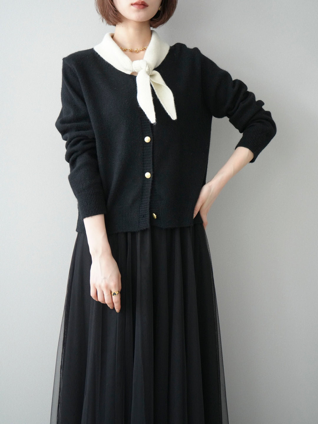 [SET]デザイン襟ニットカーディガン+チュールボリュームスカート(2set)