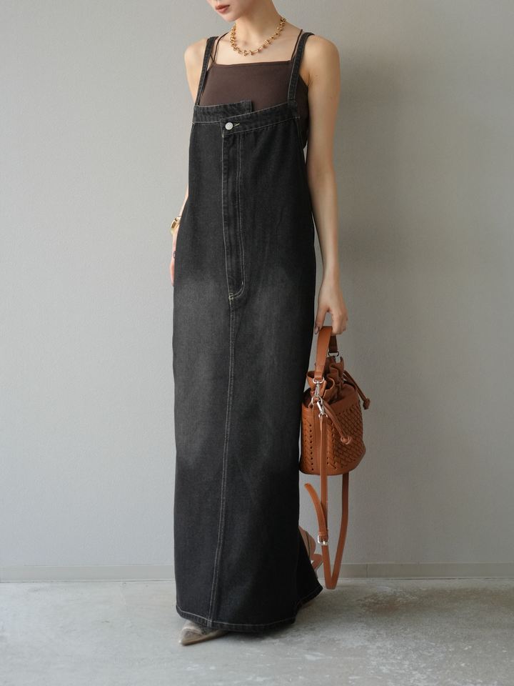 【預購】不對稱牛仔洋裝/黑色