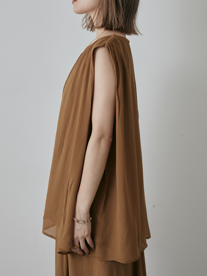 [予約]シアータックショルダーブラウス/ベージュ