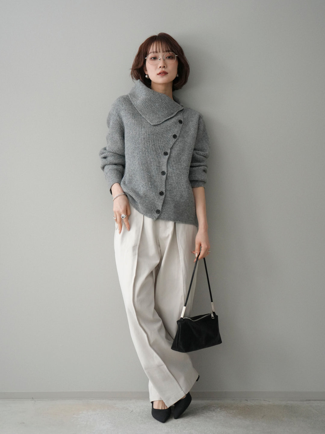 [SET]ハイネックデザインボタンニットカーディガン+コットンツイルカーブパンツ(2set)