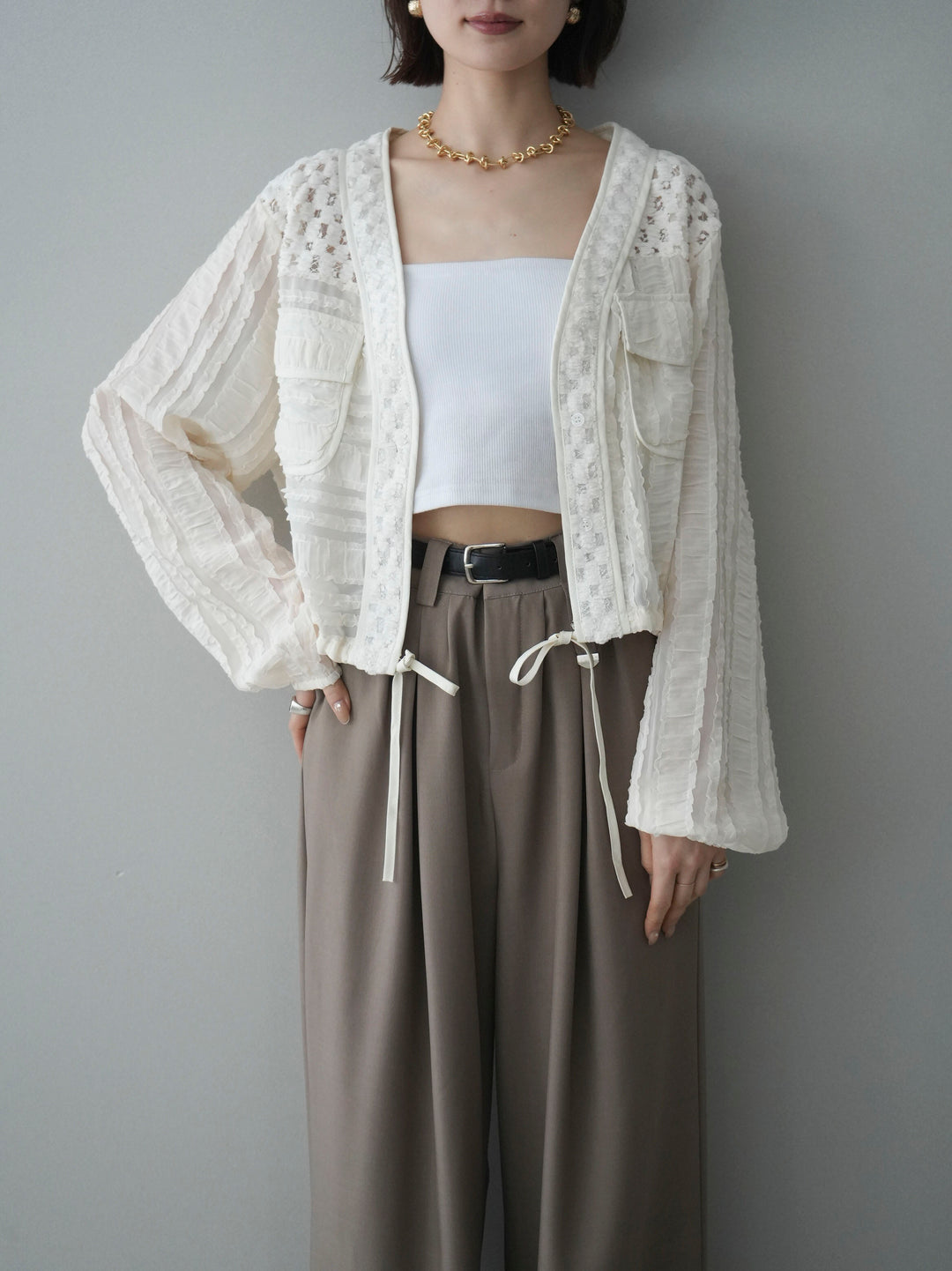 [SET]パッチワークシアーフリルブルゾン+カップ付テレコリブベアキャミソール+ベルト付キーホルダーモチーフワイドパンツ(3set)