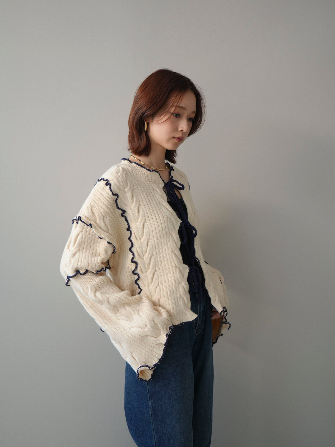 [SET]フロントリボン配色メローニットカーディガン+裏起毛裾フリンジワイドデニムパンツ(2set)