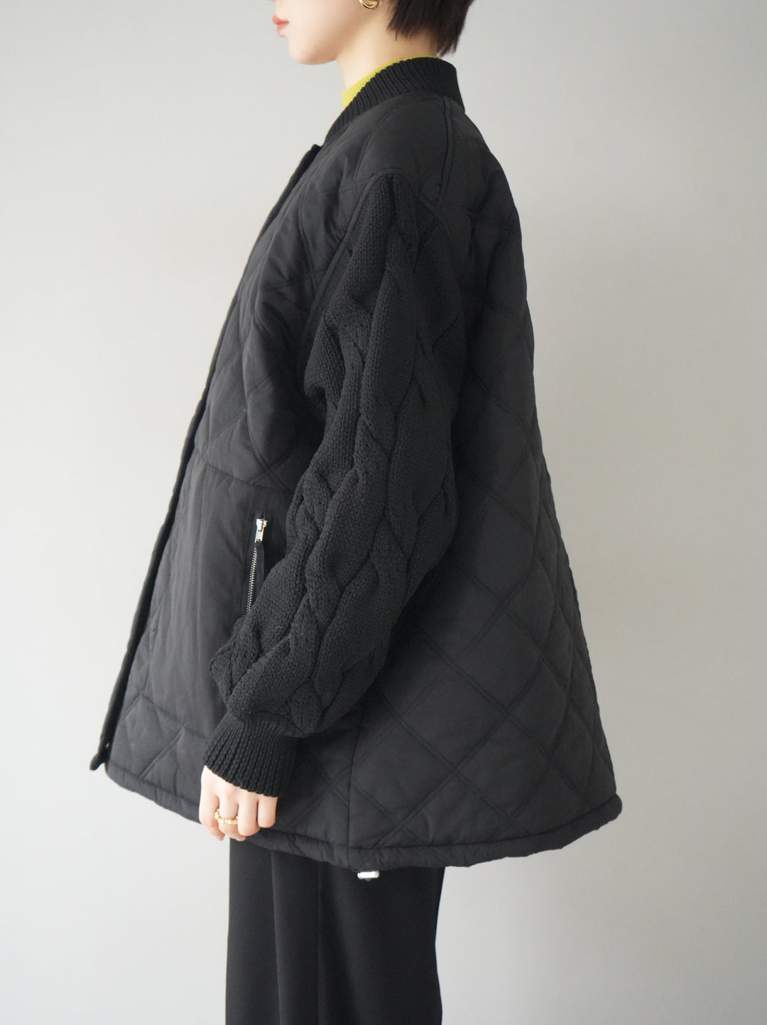 [Pre-order] Diamond Quilted Poly Woolly Sleeve Jacket/Black
