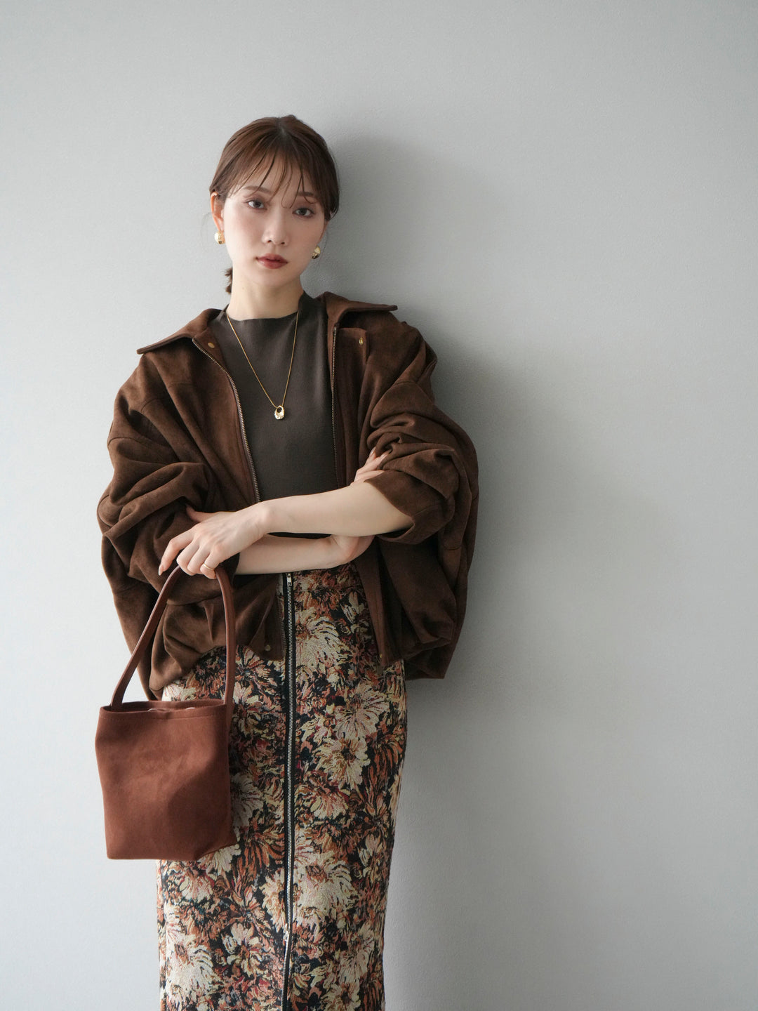 [SET] 麂皮外套上衣 + 小領法式針織上衣（2 組）