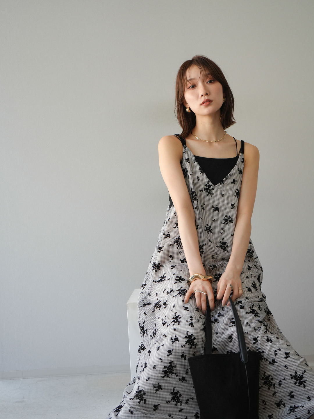 [SET]フロッキーチュールレイヤードベロアキャミワンピース+カップ付きバッククロスキャミソール(2set)