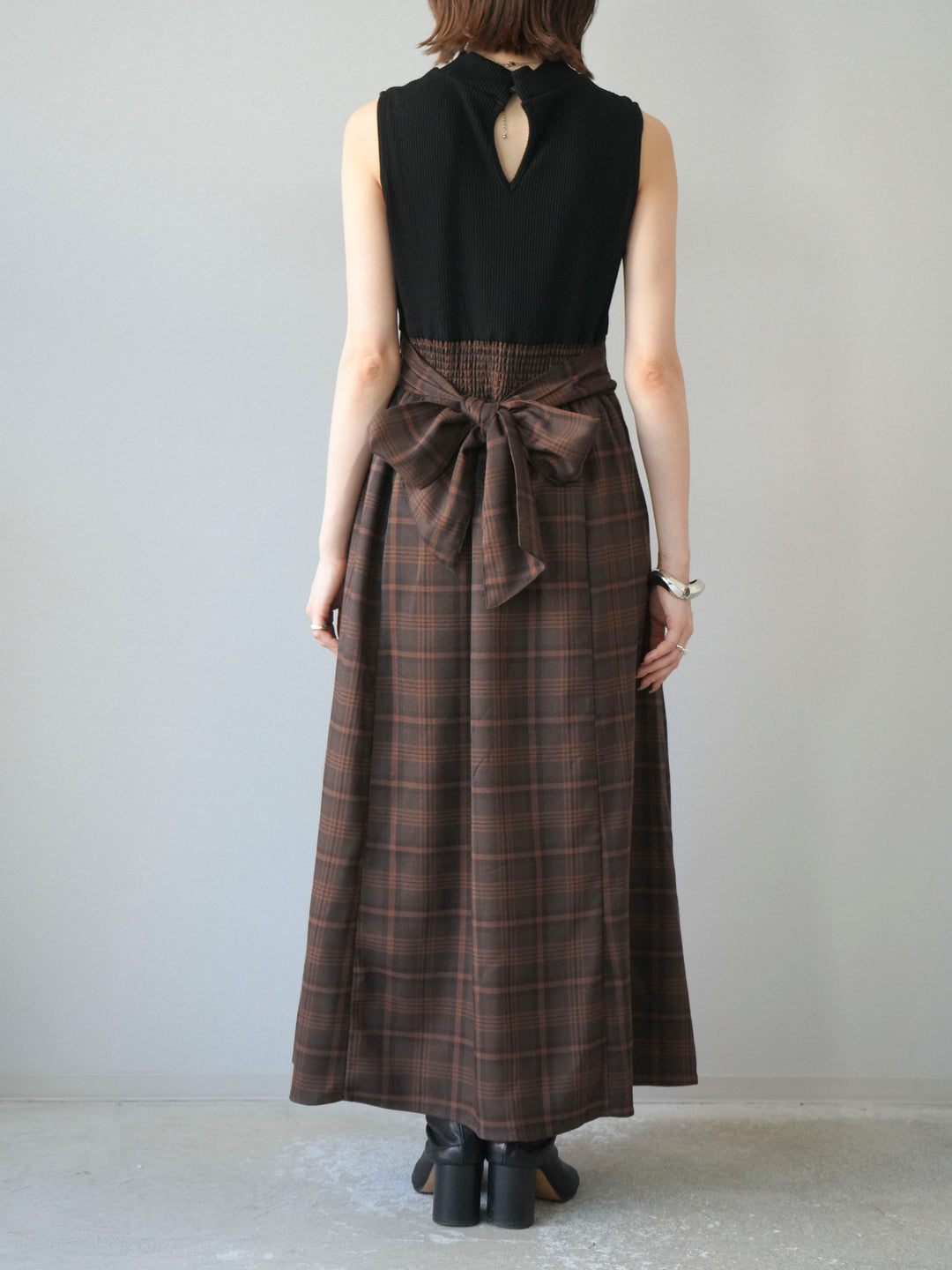 [予約]テレコ×チェックドッキングノースリワンピース/ブラック×ブラウン