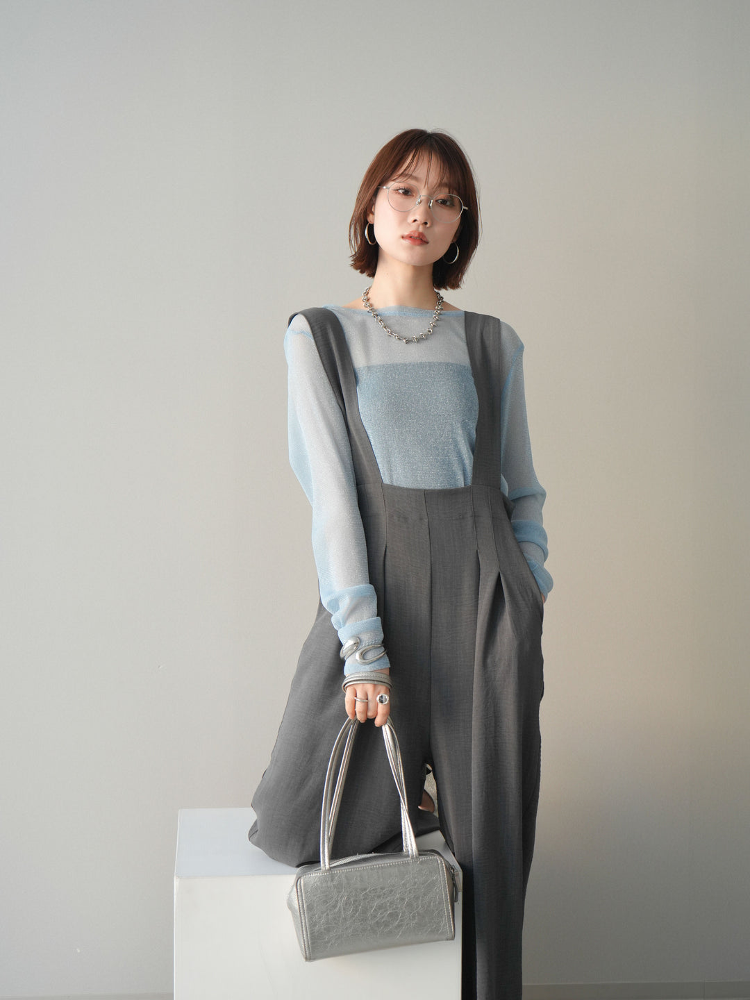 [予約]シボ加工ハイウエストタックサロペット/charcoal