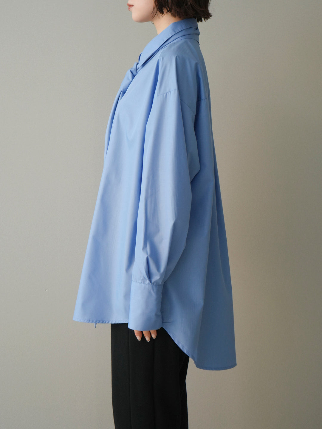 [予約]ボウタイ付オーバーシャツ/blue