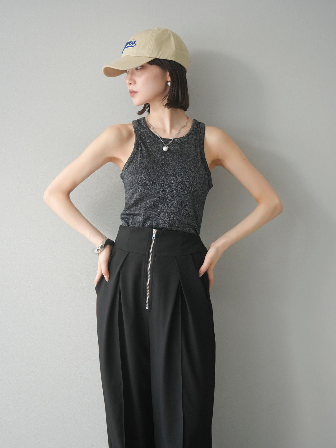 [予約]カップ付きラメアメスリブラトップ/ブラック