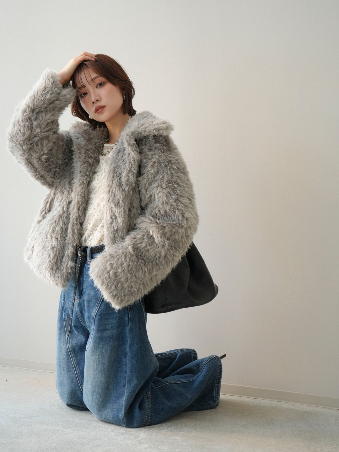 [予約]フェイクファー襟付きショートブルゾン/gray