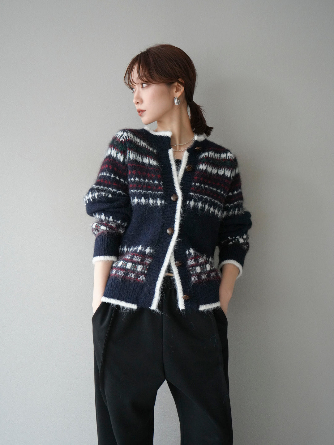 [SET]求心柄ウッドボタンニットカーディガン+選べるアクセセット(2set)