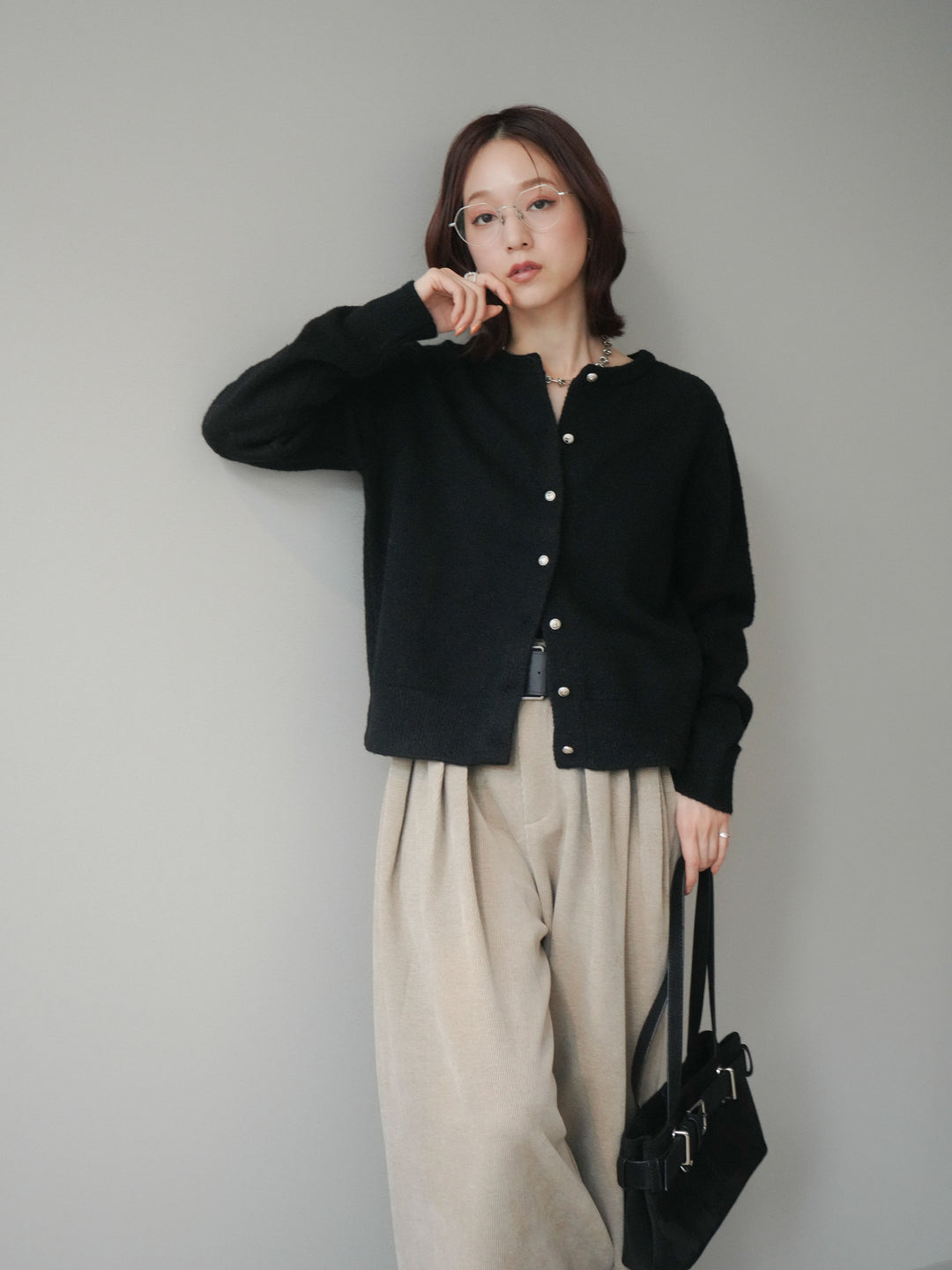 [SET]アンティークボタンニットカーディガン+ベルトデザインループコールテンワイドパンツ(ベルト付き)(2set)