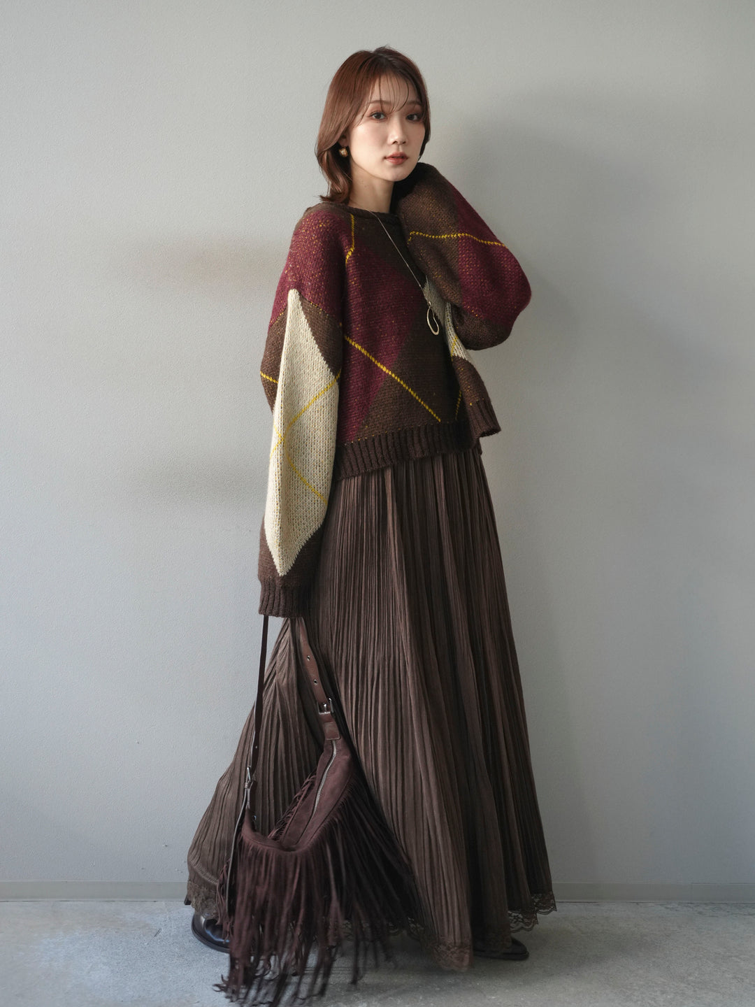 [SET]配色ステッチアーガイル柄ニットプルオーバー+裾レーススウェードプリーツマキシスカート(2set)