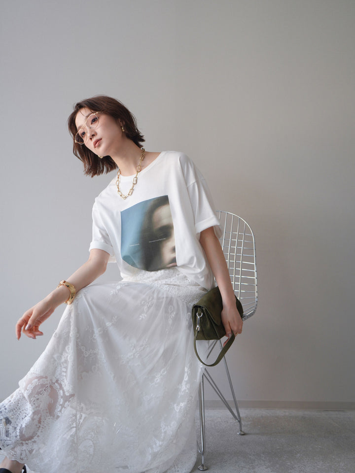 [SET]ブラーアートフォトTシャツ+シアーレースマキシスカート(2set)