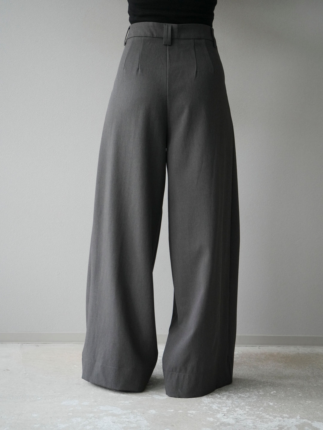 [予約]ダブルタックワイドパンツ/グレー