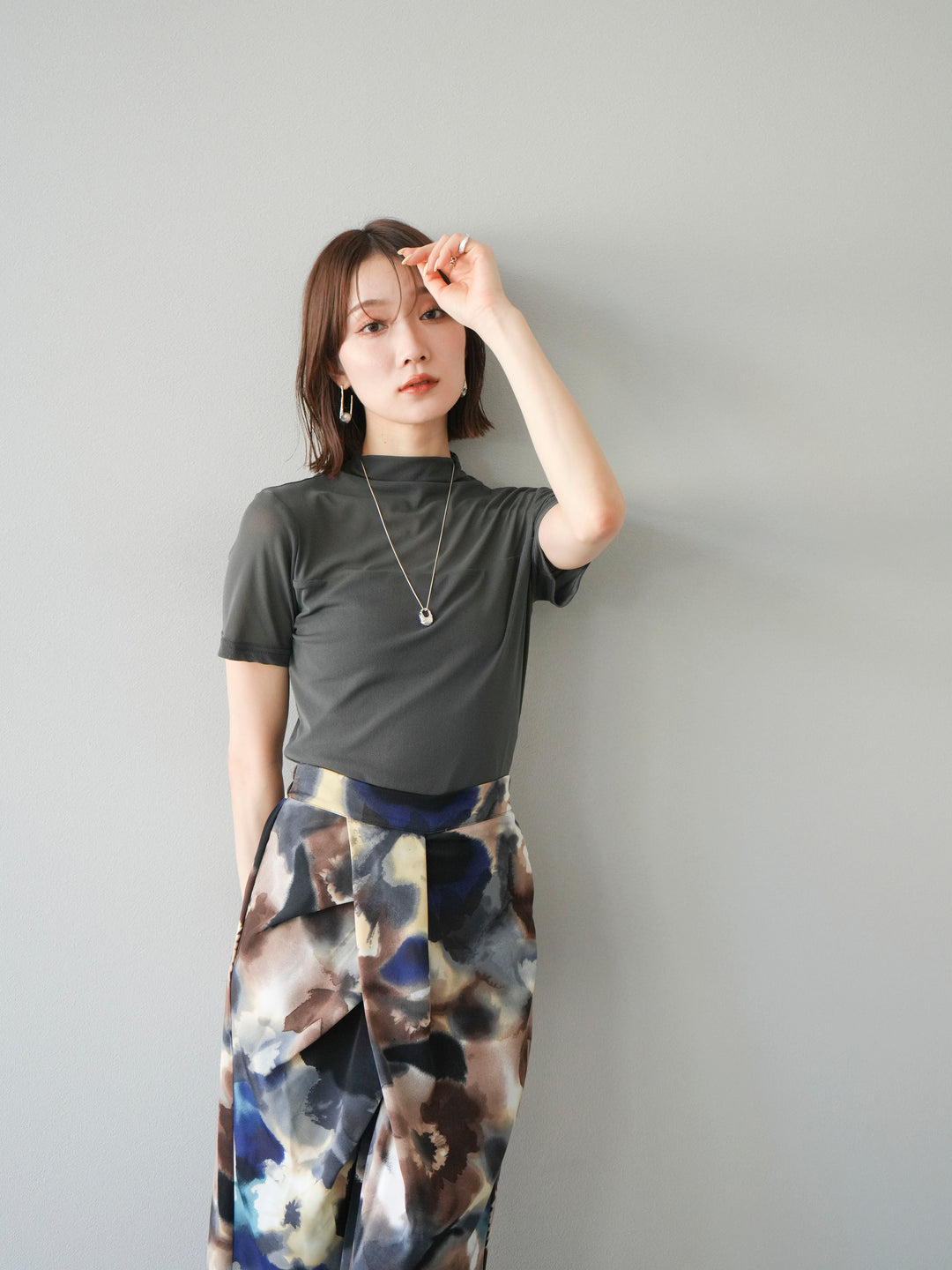 [SET] 透視半袖上衣 + 水彩印花褶襉I字裙 (2set)